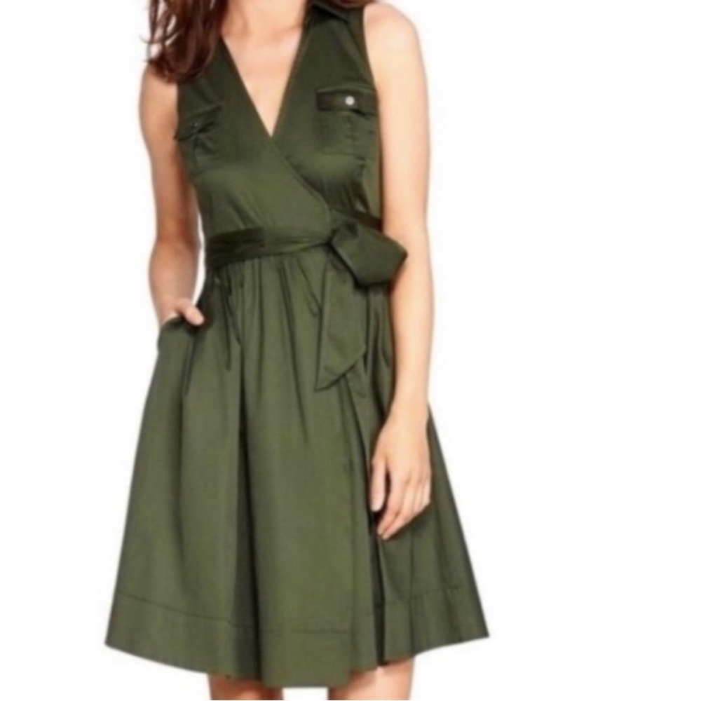 White House black market green wrap dress